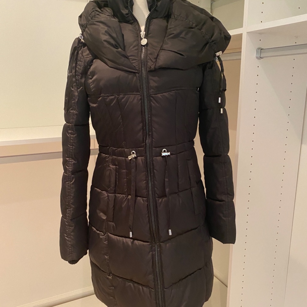 Betsy Johnson Black Puffer Coat - S